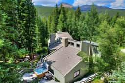 Creekside Chateau
