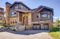 Artisan Lodge