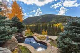 Star Mountain Lodge