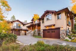 Star Mountain Lodge