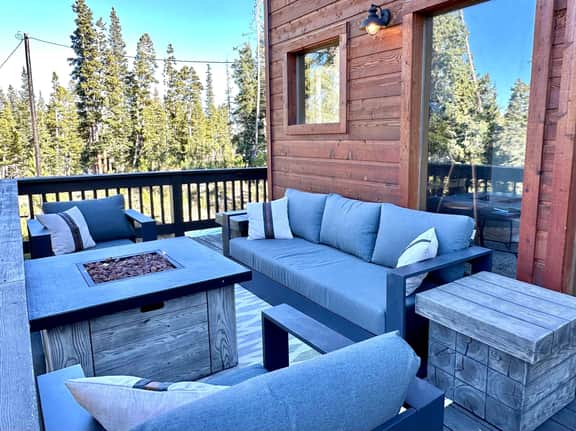 Cloud Eleven Cabin