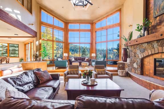 Star Mountain Lodge