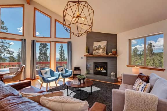 High Alpine Lodge
