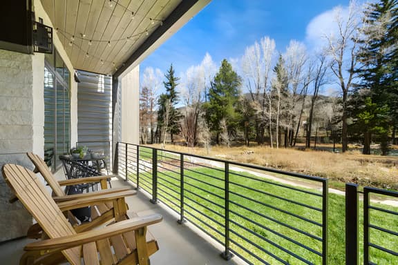 Blue River Buffalo Condo