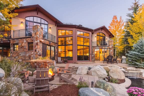 Star Mountain Lodge