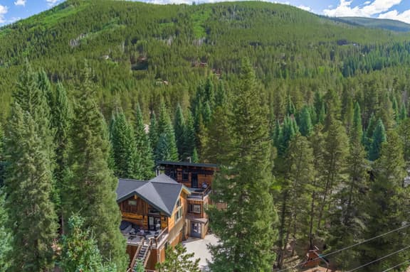Mountain Manor
